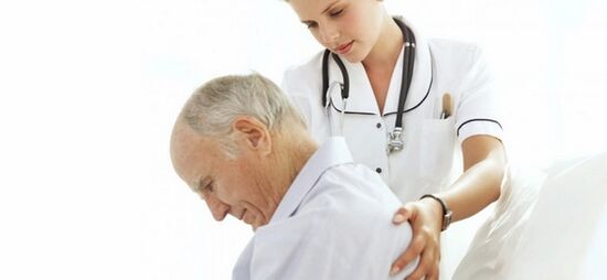 Osteoartrita vertebrelor cervicale poate duce la un accident vascular cerebral